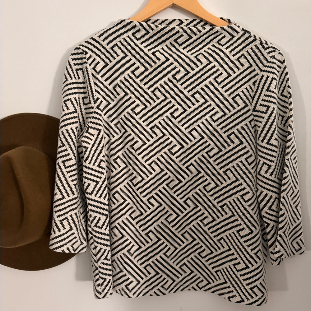 W5 Black and White Geometric Blouse Bell Sleeves